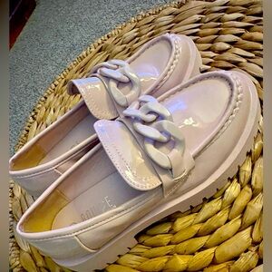 Rouge Helium Faux Paten Leather Chunky Loafersize 7.5 Pink